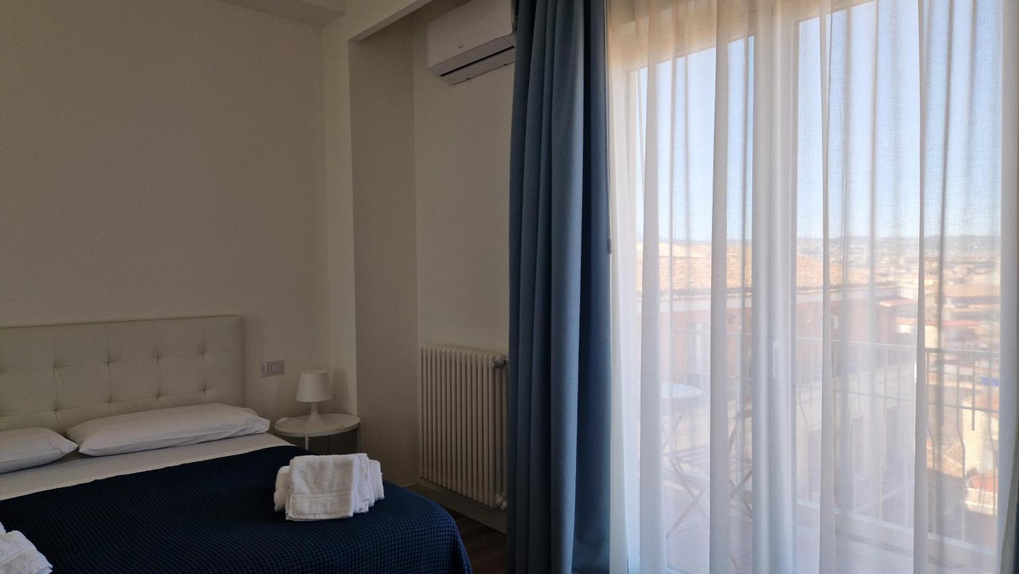 Orlando Rooms Catania-Fontanarossai nemzetközi repülőtér Kültér fotó